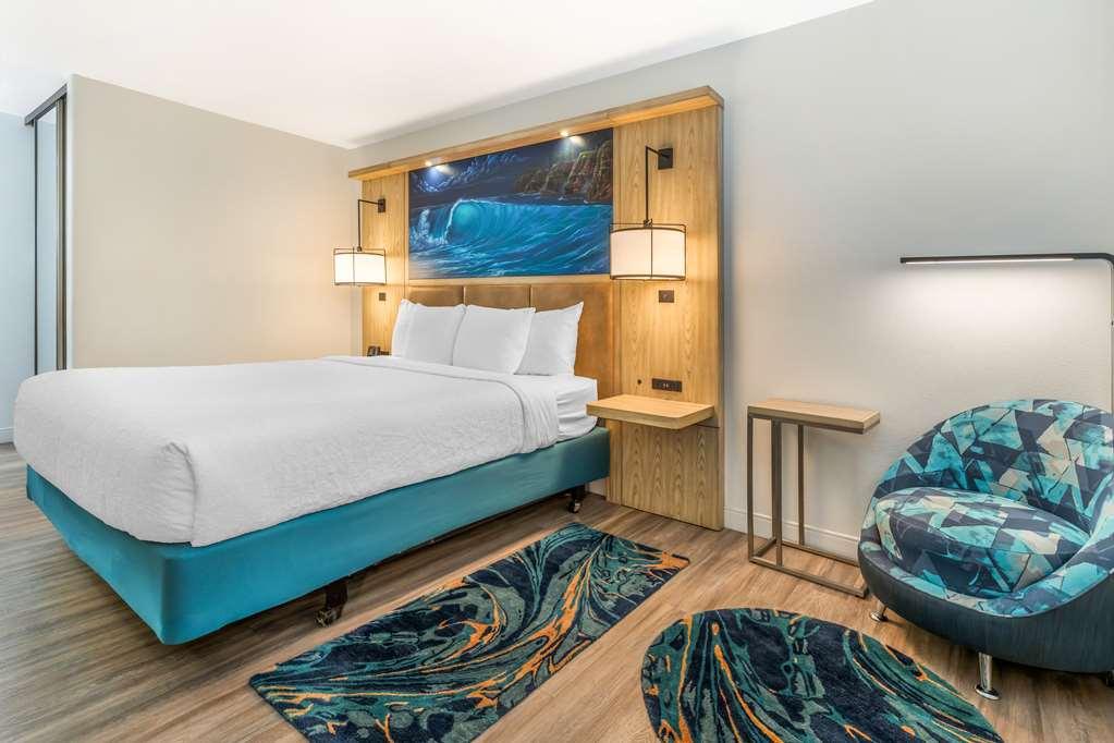Best Western Plus Capitola By-The-Sea Inn & Suites חדר תמונה