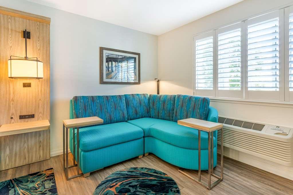 Best Western Plus Capitola By-The-Sea Inn & Suites חדר תמונה